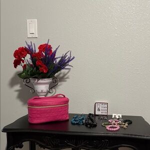 Bundle of 1 NWOT make-up bag, 3 necklaces,2 pairs of earrings and 5 bracelets.